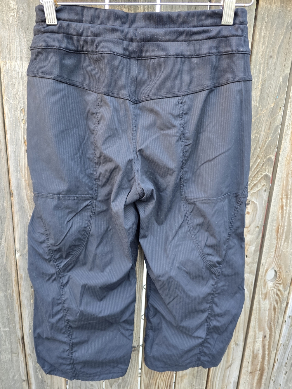 lululemon athletica Women's Black Drawstring Performance Pants Size 6 - Picture 3 of 5